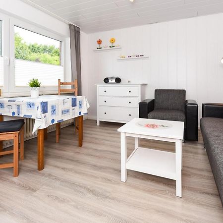 Ferienwohnungen Im Haus Waterkant Нойгарлінгерзіль Екстер'єр фото