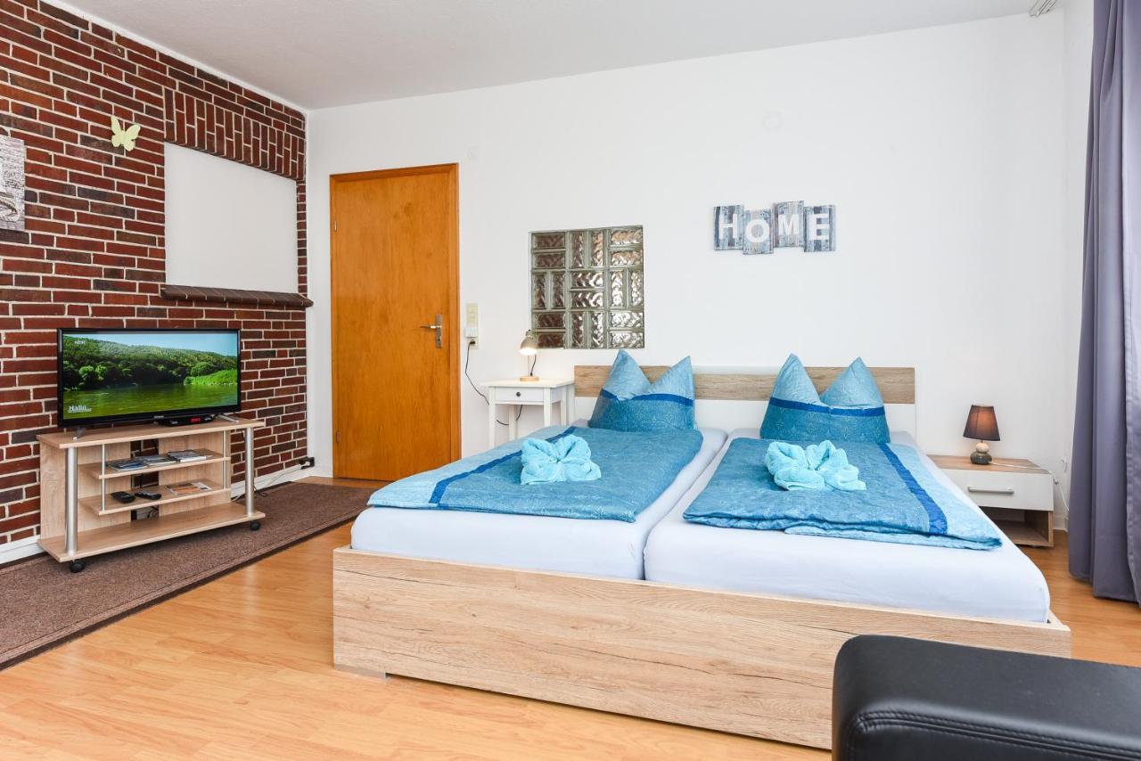 Ferienwohnungen Im Haus Waterkant Нойгарлінгерзіль Екстер'єр фото